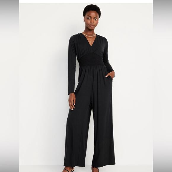 Old Navy black Waist-Defined V-Neck Jumpsuit - Picture 1 of 13
